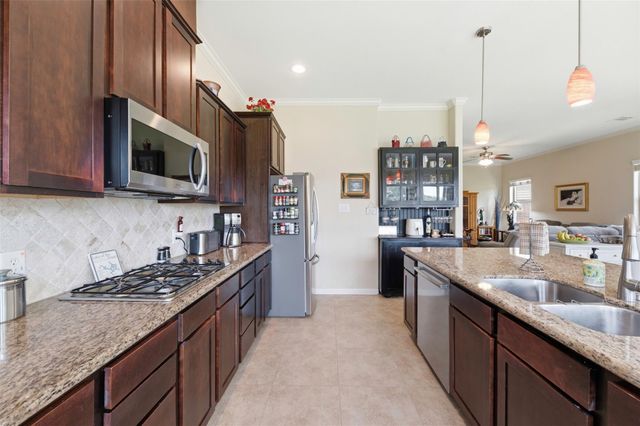 26207 Christen Canyon Lane, Richmond, TX 77406