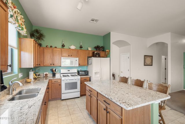 2487 E Big View Drive, Oro Valley, AZ 85755