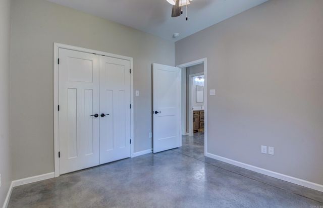 32 Echohawk Ln, Cabot, AR 72023