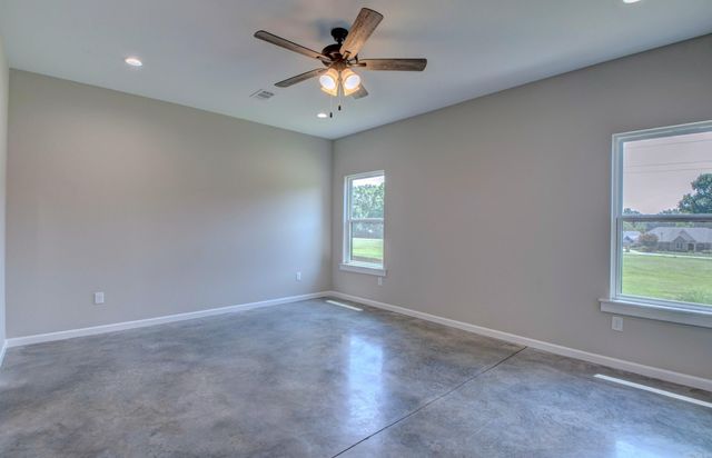 32 Echohawk Ln, Cabot, AR 72023