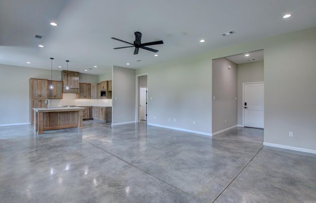 32 Echohawk Ln, Cabot, AR 72023
