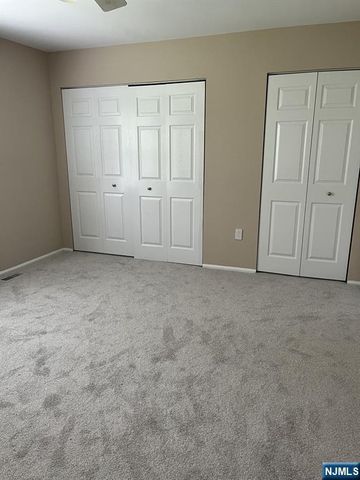 253 Gettysburg Way, Lincoln Park Borough, NJ 07035