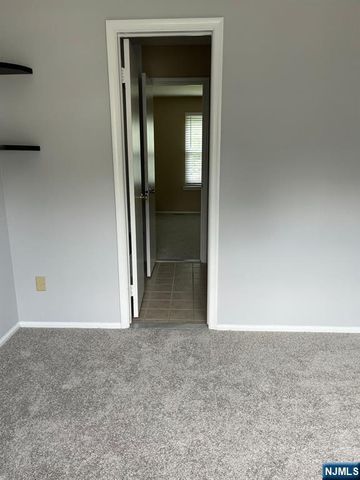 253 Gettysburg Way, Lincoln Park Borough, NJ 07035