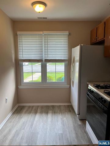 253 Gettysburg Way, Lincoln Park Borough, NJ 07035
