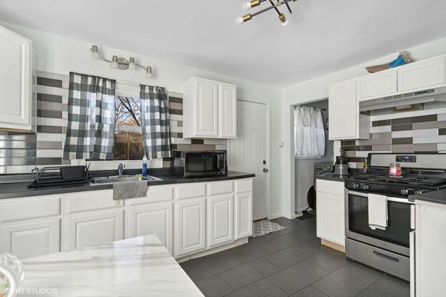 322 Nokomis Street, Park Forest, IL 60466