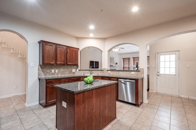 14319 Morning Lodge Lane, Houston, TX 77044