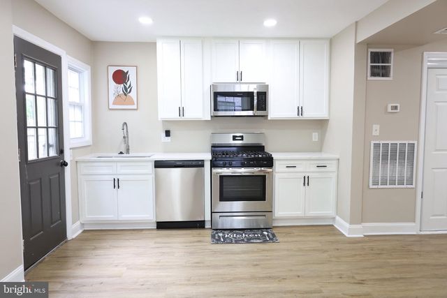 1316 EASTERN AVE NE, Washington, DC 20019
