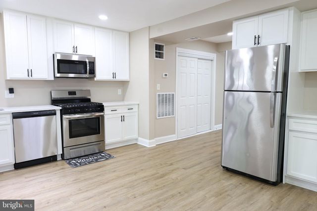 1316 EASTERN AVE NE, Washington, DC 20019