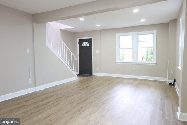 1316 EASTERN AVE NE, Washington, DC 20019
