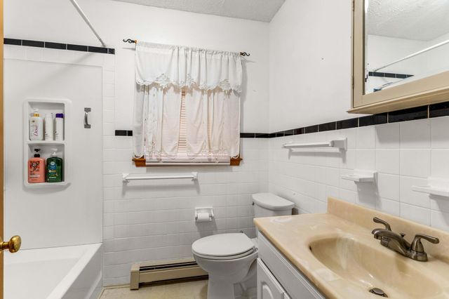 175 W High Street, Somersworth, NH 03878