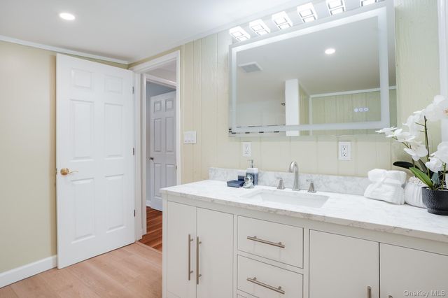 20 Shirley Avenue, Fishkill, NY 12524