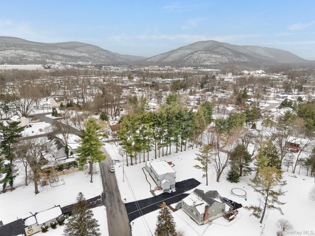 20 Shirley Avenue, Fishkill, NY 12524