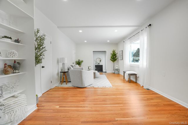 20 Shirley Avenue, Fishkill, NY 12524