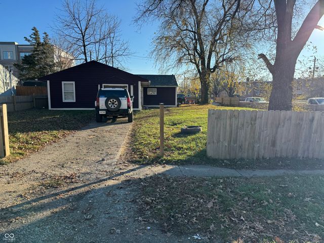 3303 E 42nd Street, Indianapolis, IN 46205