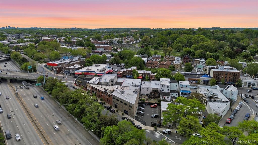 6600 Borden Avenue, Maspeth, NY 11378 — photo 4