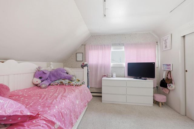 12 HICKORY LN, Levittown, PA 19055