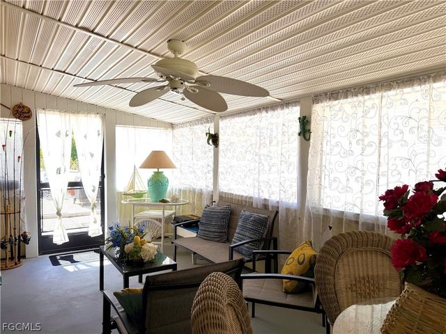 2963 Cussell DR, St James City, FL 33956