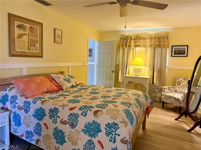 2963 Cussell DR, St James City, FL 33956