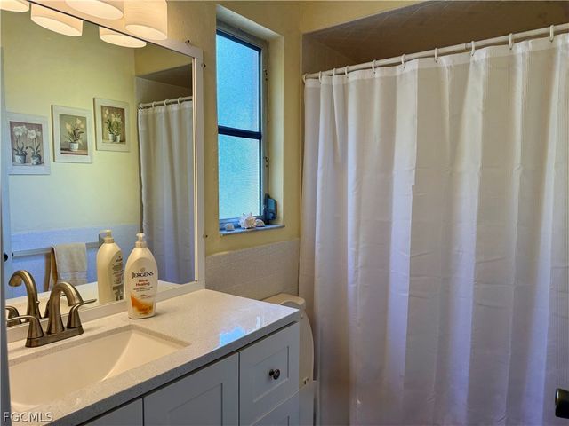 2963 Cussell DR, St James City, FL 33956