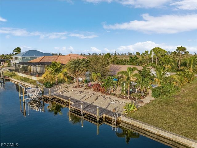 2963 Cussell DR, St James City, FL 33956