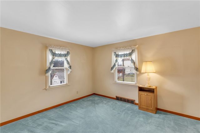 519 Ocala St, East Mckeesport, PA 15035