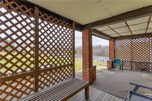 519 Ocala St, East Mckeesport, PA 15035