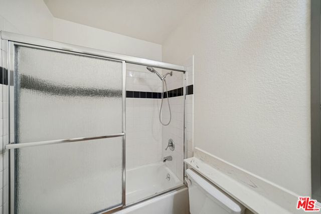 870 Crenshaw Boulevard 204, Los Angeles, CA 90005