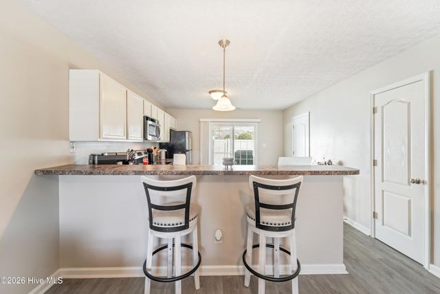 221 Glen Cannon Drive, Jacksonville, NC 28546