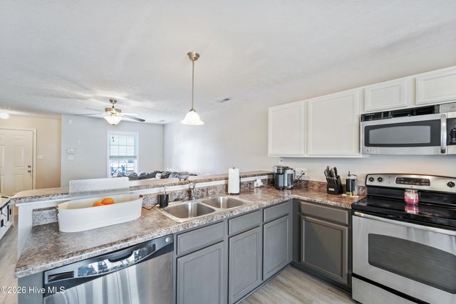 221 Glen Cannon Drive, Jacksonville, NC 28546