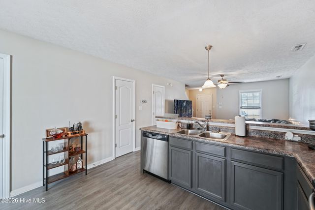 221 Glen Cannon Drive, Jacksonville, NC 28546