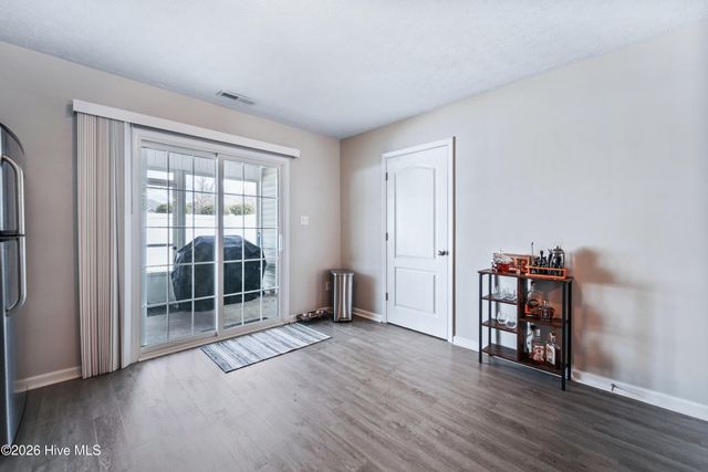 221 Glen Cannon Drive, Jacksonville, NC 28546