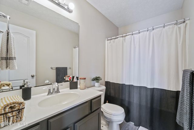 221 Glen Cannon Drive, Jacksonville, NC 28546