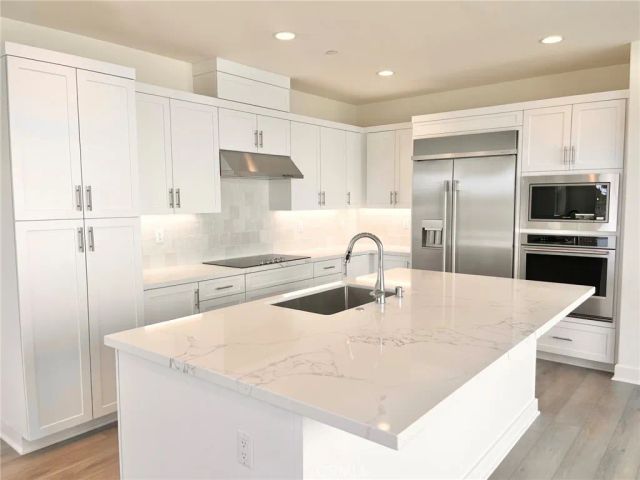 10757 Citrus Drive, Ventura, CA 93004