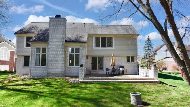 3973 Winslow Drive, Auburn Hills, MI 48326