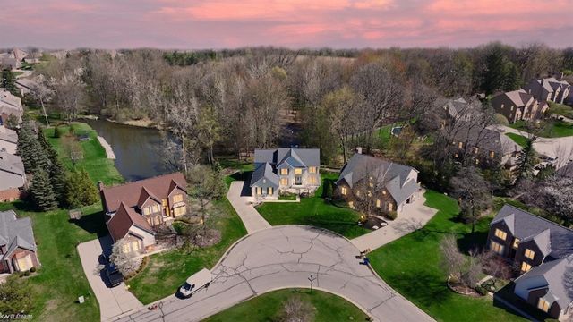 3973 Winslow Drive, Auburn Hills, MI 48326