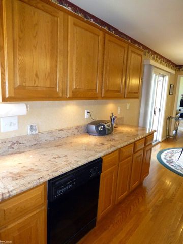3973 Winslow Drive, Auburn Hills, MI 48326