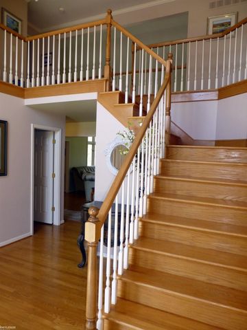 3973 Winslow Drive, Auburn Hills, MI 48326