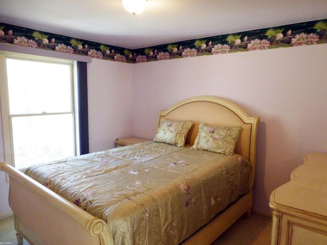 3973 Winslow Drive, Auburn Hills, MI 48326
