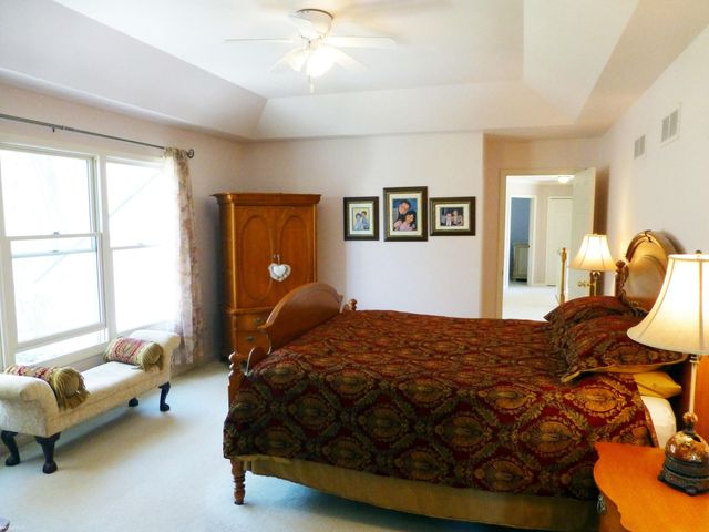 3973 Winslow Drive, Auburn Hills, MI 48326