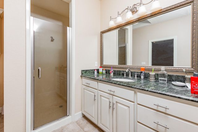 2393 E Valley Water Mill Road, Springfield, MO 65803