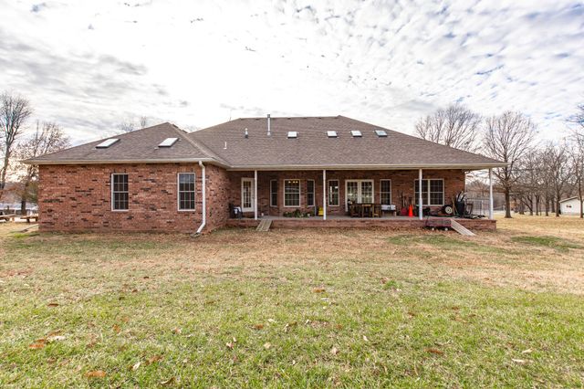 2393 E Valley Water Mill Road, Springfield, MO 65803