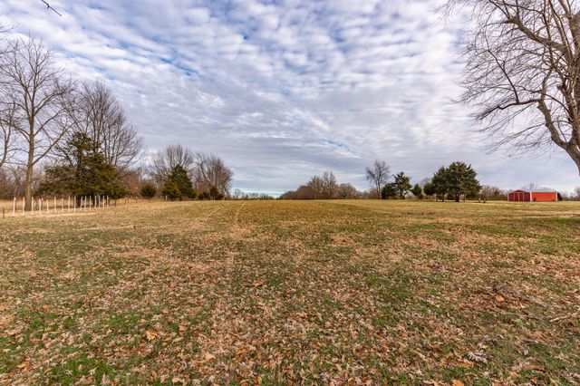 2393 E Valley Water Mill Road, Springfield, MO 65803