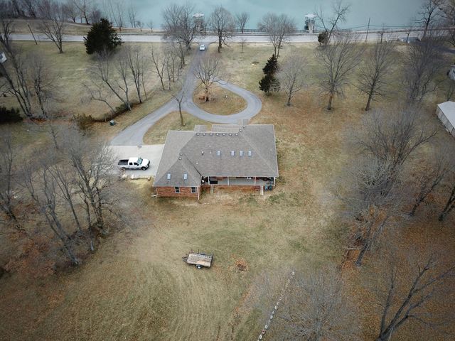 2393 E Valley Water Mill Road, Springfield, MO 65803