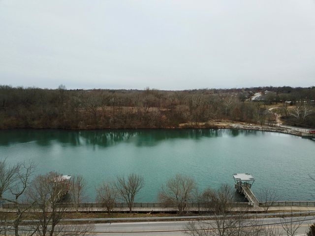 2393 E Valley Water Mill Road, Springfield, MO 65803