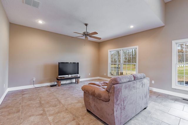 2393 E Valley Water Mill Road, Springfield, MO 65803