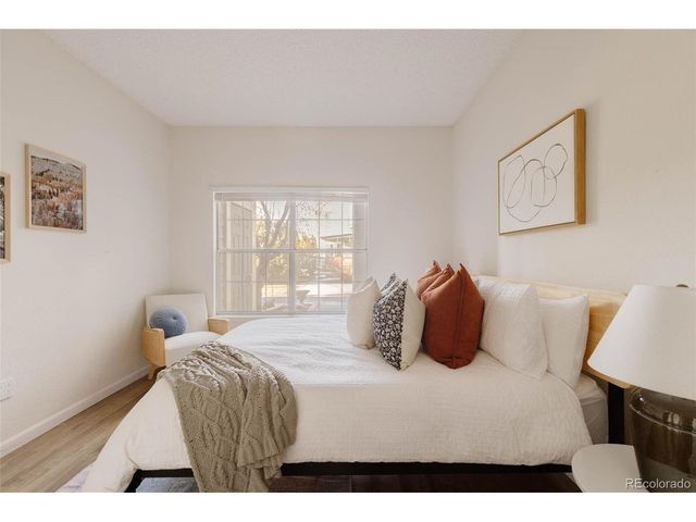 7431 Singing Hills Dr D7431, Boulder, CO 80301