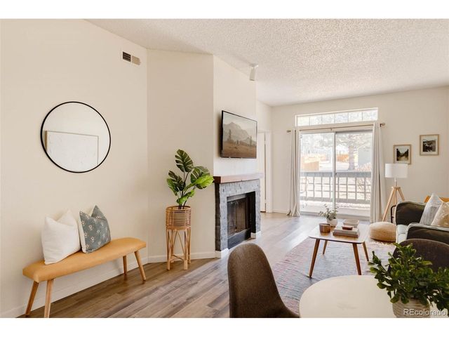 7431 Singing Hills Dr D7431, Boulder, CO 80301