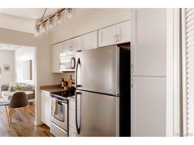 7431 Singing Hills Dr D7431, Boulder, CO 80301
