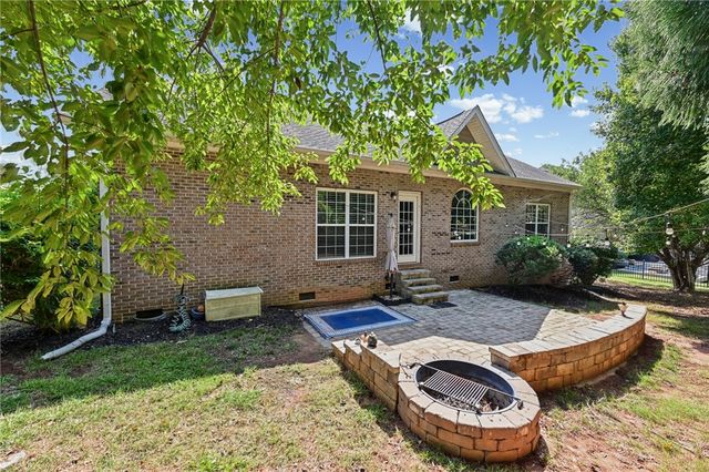 300 Gladstone Way, Greer, SC 29650