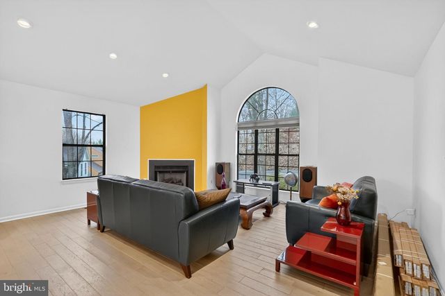 7011 FOX CHASE RD, New Market, MD 21774